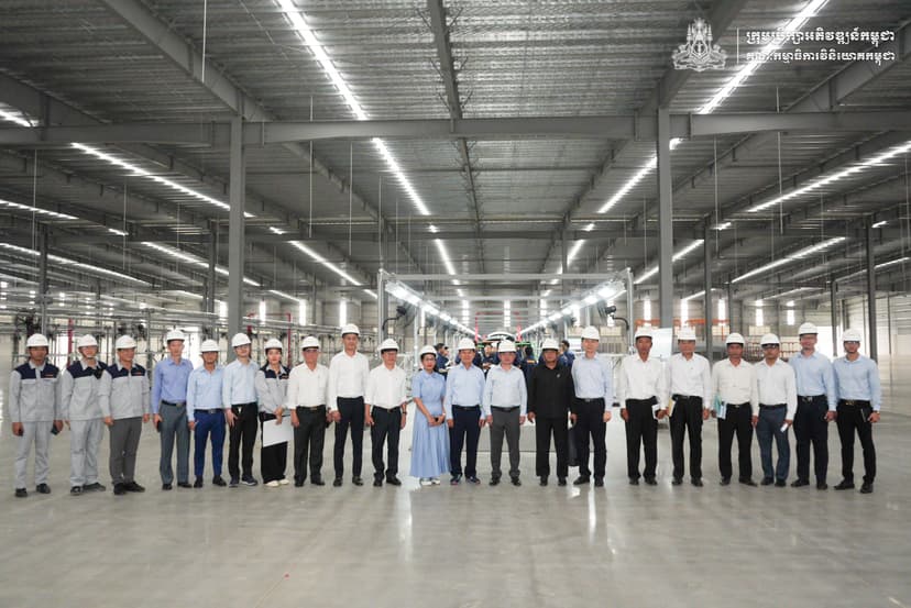 ការចុះពិនិត្យវឌ្ឍនភាពនៃគម្រោងបង្កើតរោងចក្រផ្គុំដំឡើងរថយន្ត (ម៉ាក Chevrolet & GAC) នៅខេត្តកំពង់ឆ្នាំង។