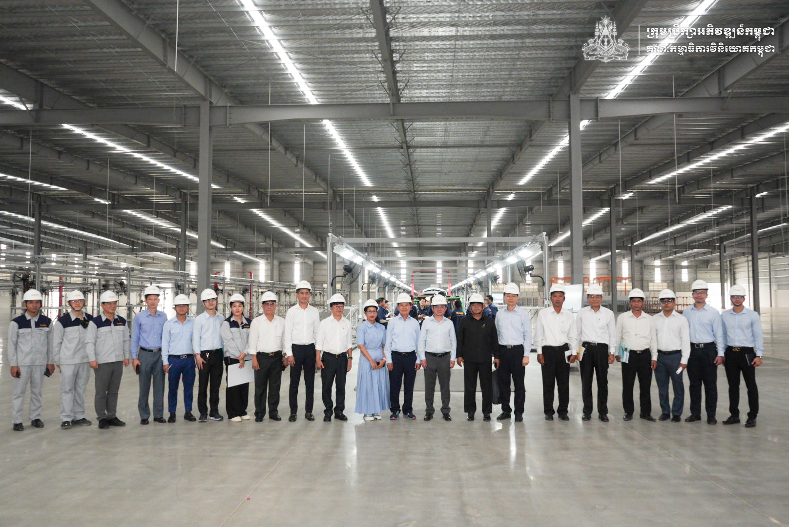 ការចុះពិនិត្យវឌ្ឍនភាពនៃគម្រោងបង្កើតរោងចក្រផ្គុំដំឡើងរថយន្ត (ម៉ាក Chevrolet & GAC) នៅខេត្តកំពង់ឆ្នាំង។